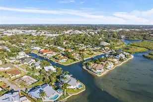 1725 Baywood Dr, Sarasota, FL 34231 - Photo 95