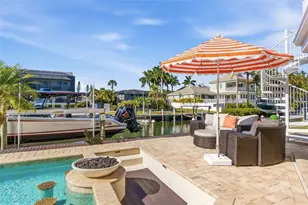 1725 Baywood Dr, Sarasota, FL 34231 - Photo 17