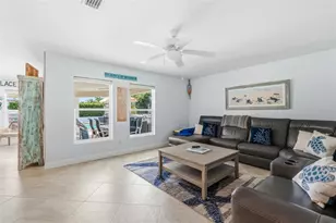 1725 Baywood Dr, Sarasota, FL 34231 - Photo 9