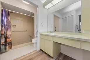 4231 Center Gate Ln, Sarasota, FL 34233 - Photo 29