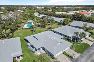 4231 Center Gate Ln, Sarasota, FL 34233 - Photo 47