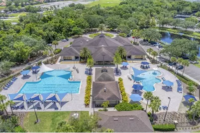 7833 Valderrama Way, Lakewood Ranch, FL 34202 - Photo 57