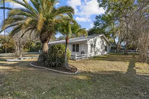 1010 Indian Beach Dr Dr, Sarasota, FL 34234 - Photo 5