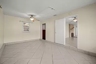 1010 Indian Beach Dr Dr, Sarasota, FL 34234 - Photo 15
