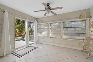 1010 Indian Beach Dr Dr, Sarasota, FL 34234 - Photo 29