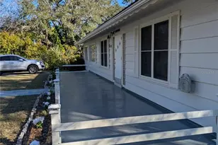 1010 Indian Beach Dr Dr, Sarasota, FL 34234 - Photo 17