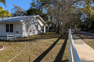 1010 Indian Beach Dr Dr, Sarasota, FL 34234 - Photo 15