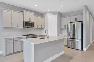 2617 Star Apple Wy, Sarasota, FL 34240 - Photo 7