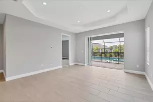 2617 Star Apple Wy, Sarasota, FL 34240 - Photo 3