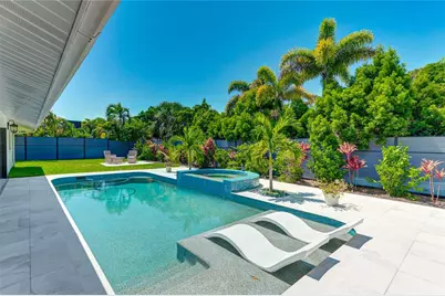 526 Bird Key Drive, Sarasota, FL 34236 - Photo 57