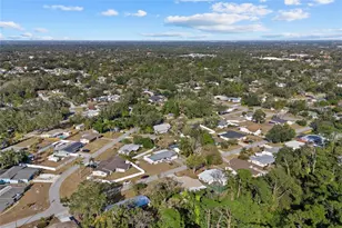 3717 Prado Dr, Sarasota, FL 34235 - Photo 41