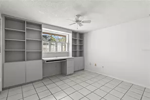 3717 Prado Dr, Sarasota, FL 34235 - Photo 19