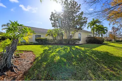 7782 Uliva Way, Sarasota, FL 34238 - Photo 5