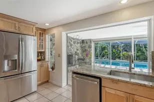 626 46th St, Sarasota, FL 34234 - Photo 11