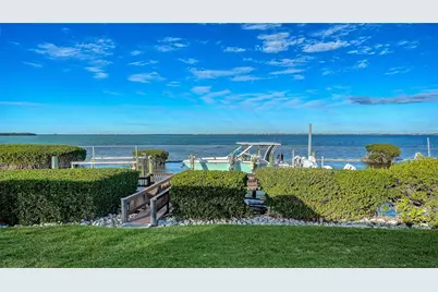 3530 Mistletoe Lane, Longboat Key, FL 34228 - Photo 11