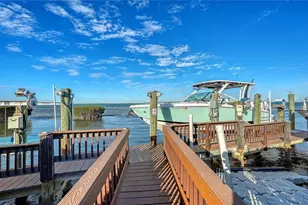 3530 Mistletoe Ln, Longboat Key, FL 34228 - Photo 13