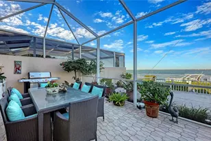 3530 Mistletoe Ln, Longboat Key, FL 34228 - Photo 7