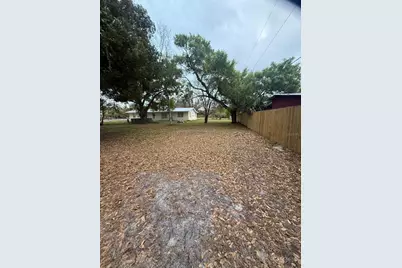 1327 SE Vermont Avenue, Arcadia, FL 34266 - Photo 9