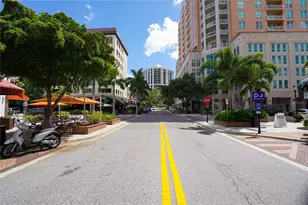 19 Whispering Sands Dr, Sarasota, FL 34242 - Photo 53