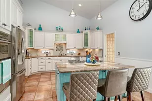 2098 Palm View Rd, Sarasota, FL 34240 - Photo 19