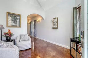 2098 Palm View Rd, Sarasota, FL 34240 - Photo 11