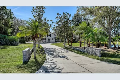 2098 Palm View Road, Sarasota, FL 34240 - Photo 41