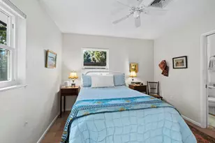 1642 Catalonia Ln, Sarasota, FL 34239 - Photo 21