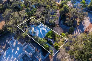 1642 Catalonia Ln, Sarasota, FL 34239 - Photo 29