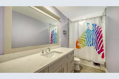 3783 Beneva Oaks Boulevard, Sarasota, FL 34238 - Photo 21