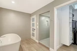 3783 Beneva Oaks Blvd, Sarasota, FL 34238 - Photo 19