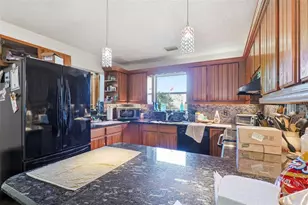 2070 S Courtenay Pkwy, Merritt Island, FL 32952 - Photo 5