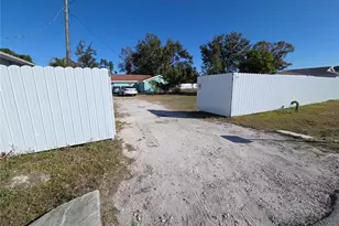 2839 Olympic St, Sarasota, FL 34231 - Photo 7