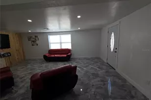 2839 Olympic St, Sarasota, FL 34231 - Photo 13