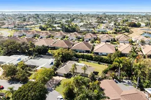 1306 70th St W, Bradenton, FL 34209 - Photo 3