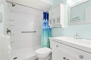 12538 SW Kingsway Cir, Lake Suzy, FL 34269 - Photo 13