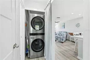 12538 SW Kingsway Cir, Lake Suzy, FL 34269 - Photo 15