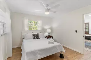 804 Pennsylvania Way, Sarasota, FL 34243 - Photo 3