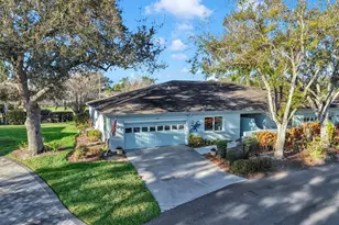 2531 Lancaster Dr, Sun City Center, FL 33573 - Photo 3