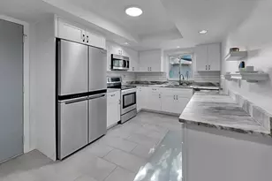 2531 Lancaster Dr, Sun City Center, FL 33573 - Photo 17