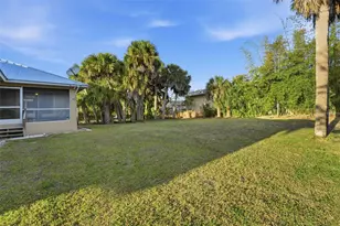 2304 Goya Dr, Nokomis, FL 34275 - Photo 19