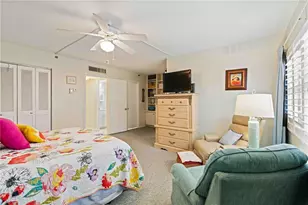 244 Saint Augustine Ave, Venice, FL 34285 - Photo 15