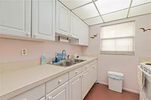 244 Saint Augustine Ave, Venice, FL 34285 - Photo 25