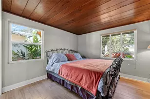 2612 Mulberry Terrace, Sarasota, FL 34239 - Photo 15