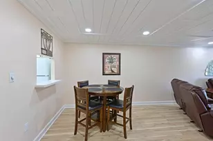 3563 Lake Bayshore Dr, Bradenton, FL 34205 - Photo 13