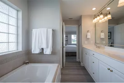 548 Gunwale Lane, Longboat Key, FL 34228 - Photo 25