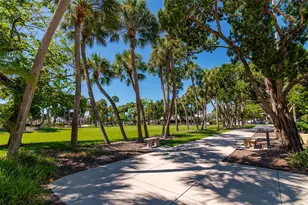 548 Gunwale Ln, Longboat Key, FL 34228 - Photo 55
