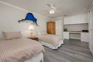 548 Gunwale Ln, Longboat Key, FL 34228 - Photo 27