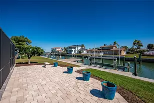 548 Gunwale Ln, Longboat Key, FL 34228 - Photo 43