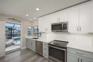 548 Gunwale Ln, Longboat Key, FL 34228 - Photo 17
