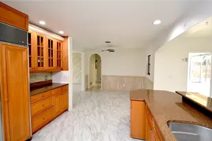 1313 Mango Ave, Venice, FL 34285 - Photo 5